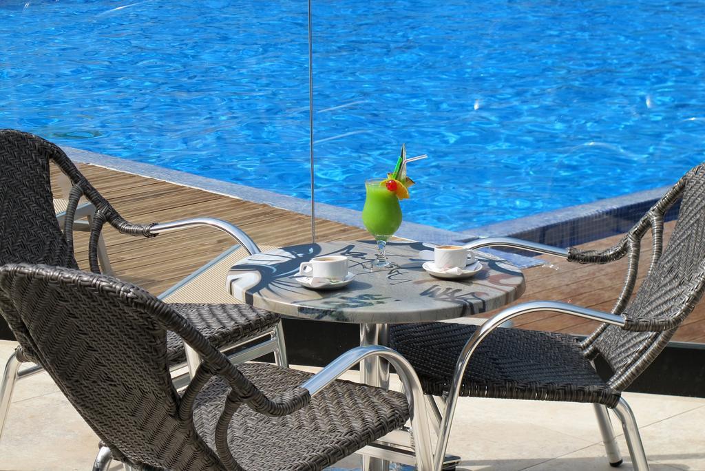 לה גוסייר Hotel Fleur D'Epee מראה חיצוני תמונה