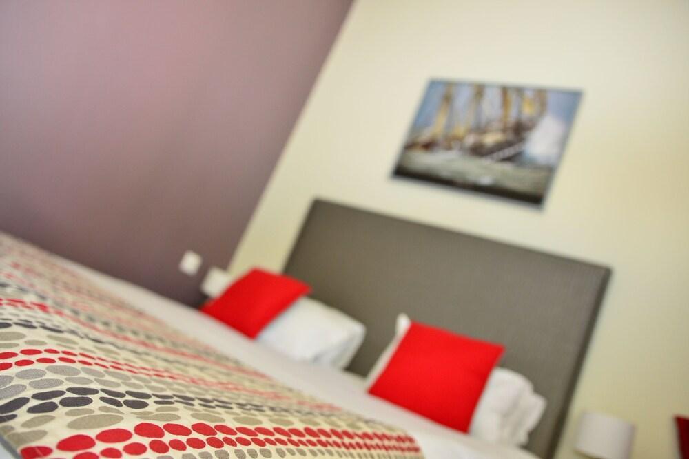 לה גוסייר Hotel Fleur D'Epee מראה חיצוני תמונה